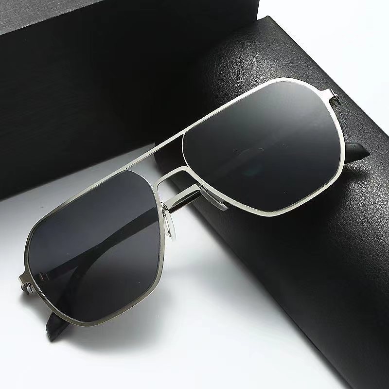 抖音同款酷炫轻盈太阳镜男士高清墨镜直播同款驾驶户外钓鱼遮阳镜