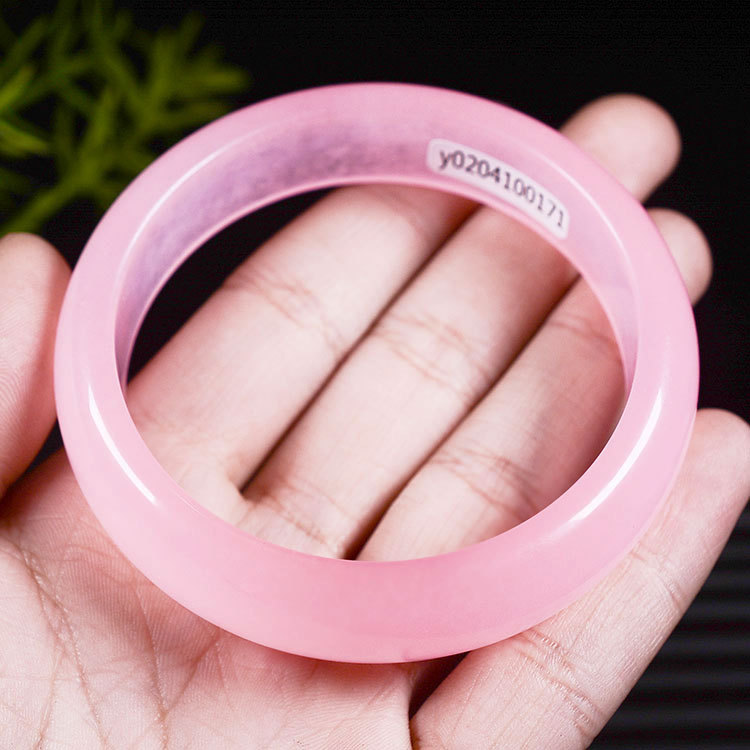 石英岩玉手镯 冰透粉色玉镯女款芙蓉色玉石手镯石英岩玉粉色玉镯