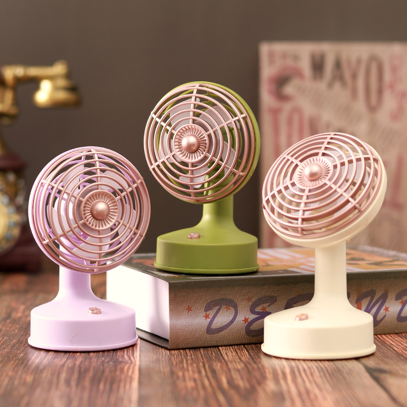 复古小台扇usb充电桌面学生办公迷你电风扇夏季新款静音两档风扇