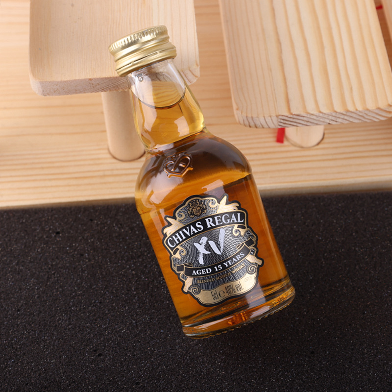 洋酒 芝华士xv15年苏格兰威士忌(透金版)50ml玻璃瓶酒版酒伴
