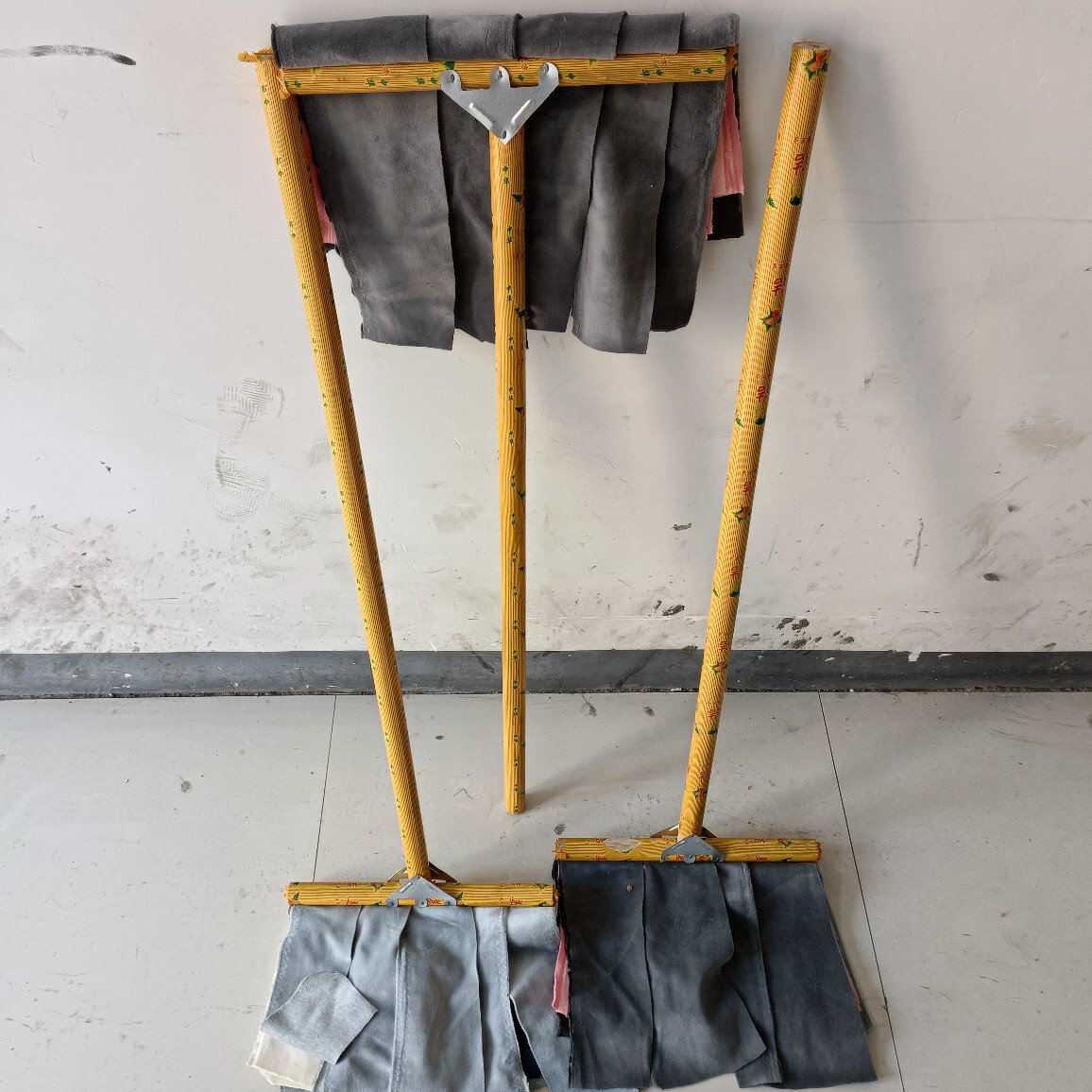 厂家货源含棉布条拖把实木柄拖把家用公司物业保洁墩布-阿里巴巴