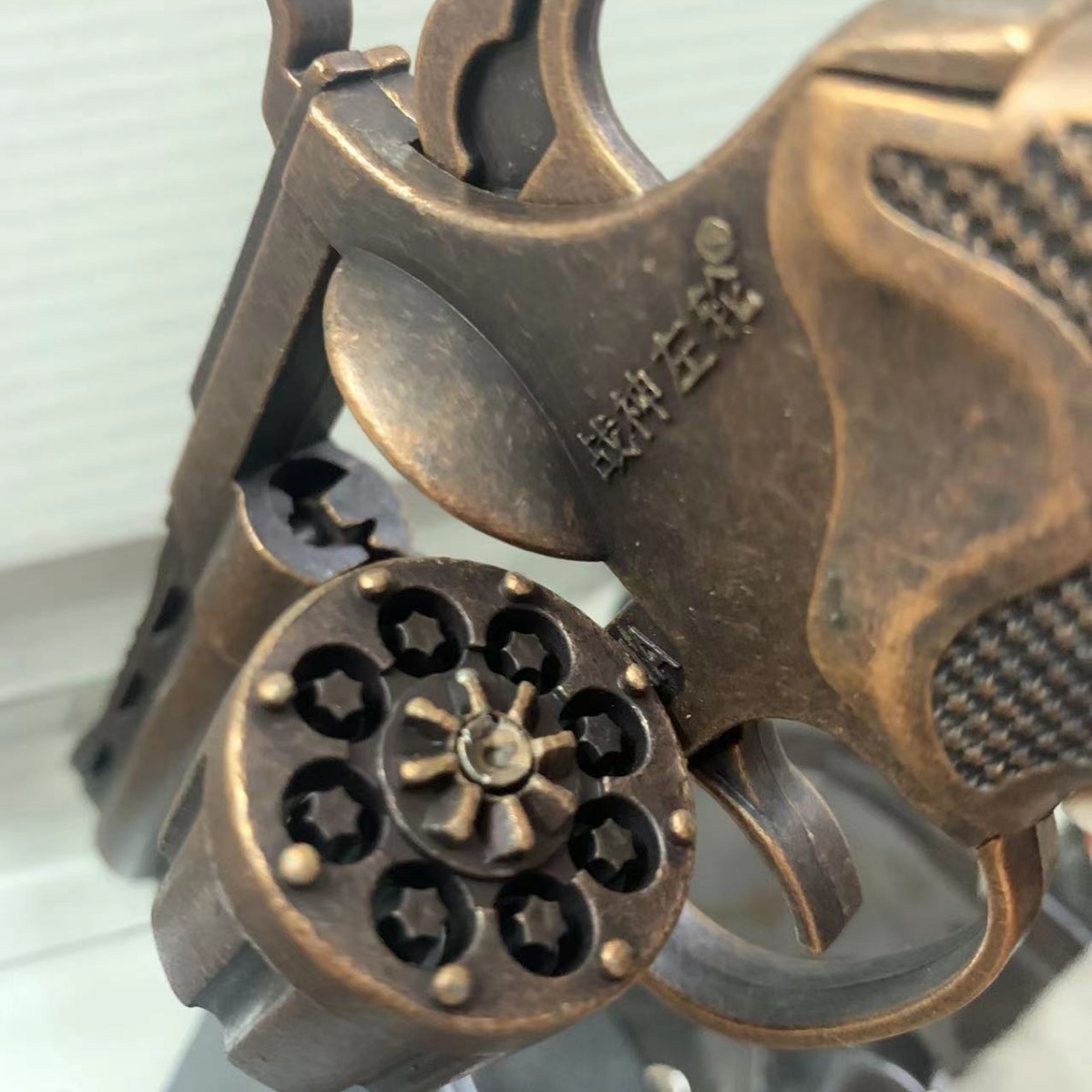 砸响炮金属玩具左轮手枪砸炮枪塑料玩具枪通用款-阿里巴巴