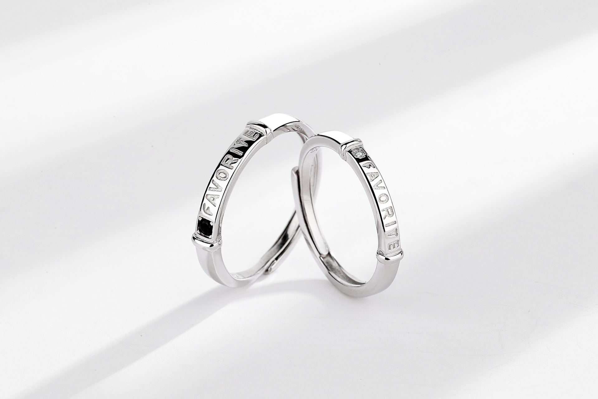 新概念s925纯银情侣戒指一对日韩英文字母男女对戒情人节纪念礼物