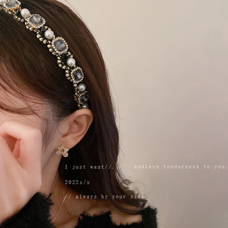 Light Luxury High-Grade Temperament Pearl Diamond-Laid Headband French Court Wind Pressure Hair Headband Hairpin New Stylish Hair Accessories