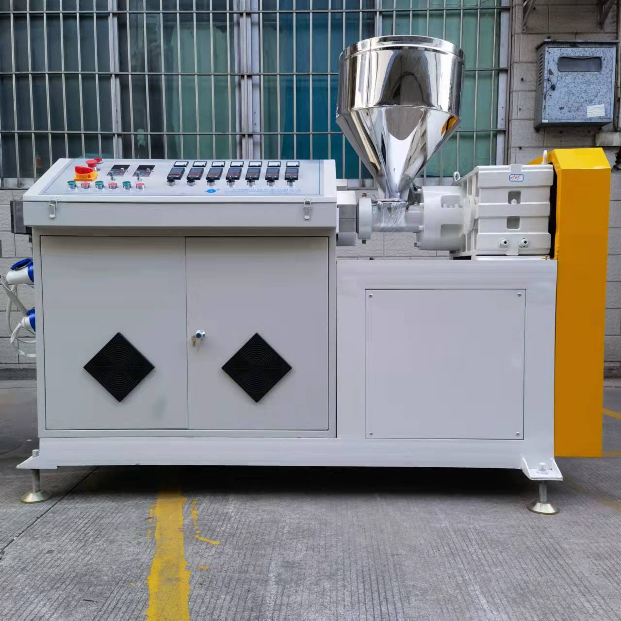 0成交0台高精度医疗管挤出生产线 pp/pvc波纹管挤出设备￥160000.