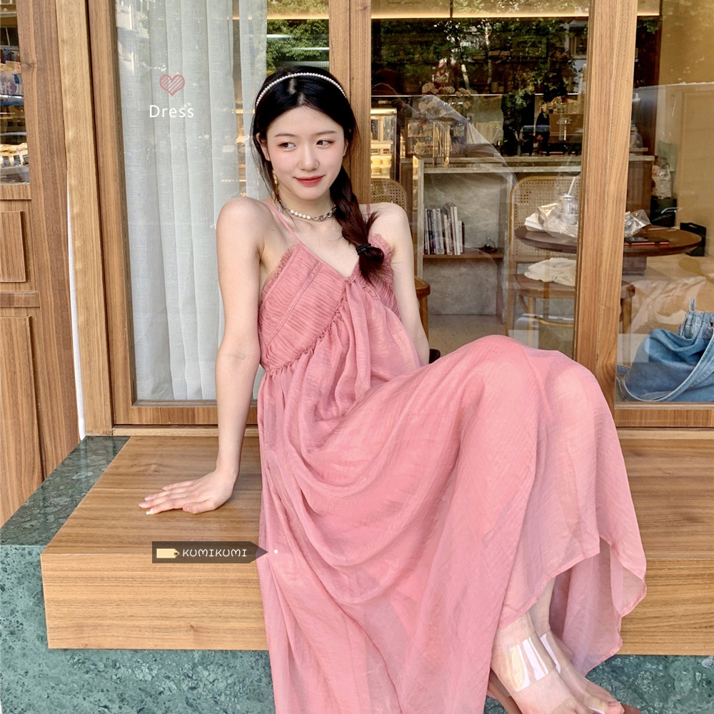 法式茶歇吊带裙感雪纺仙女裙夏季粉色气质显瘦新款连衣裙女装