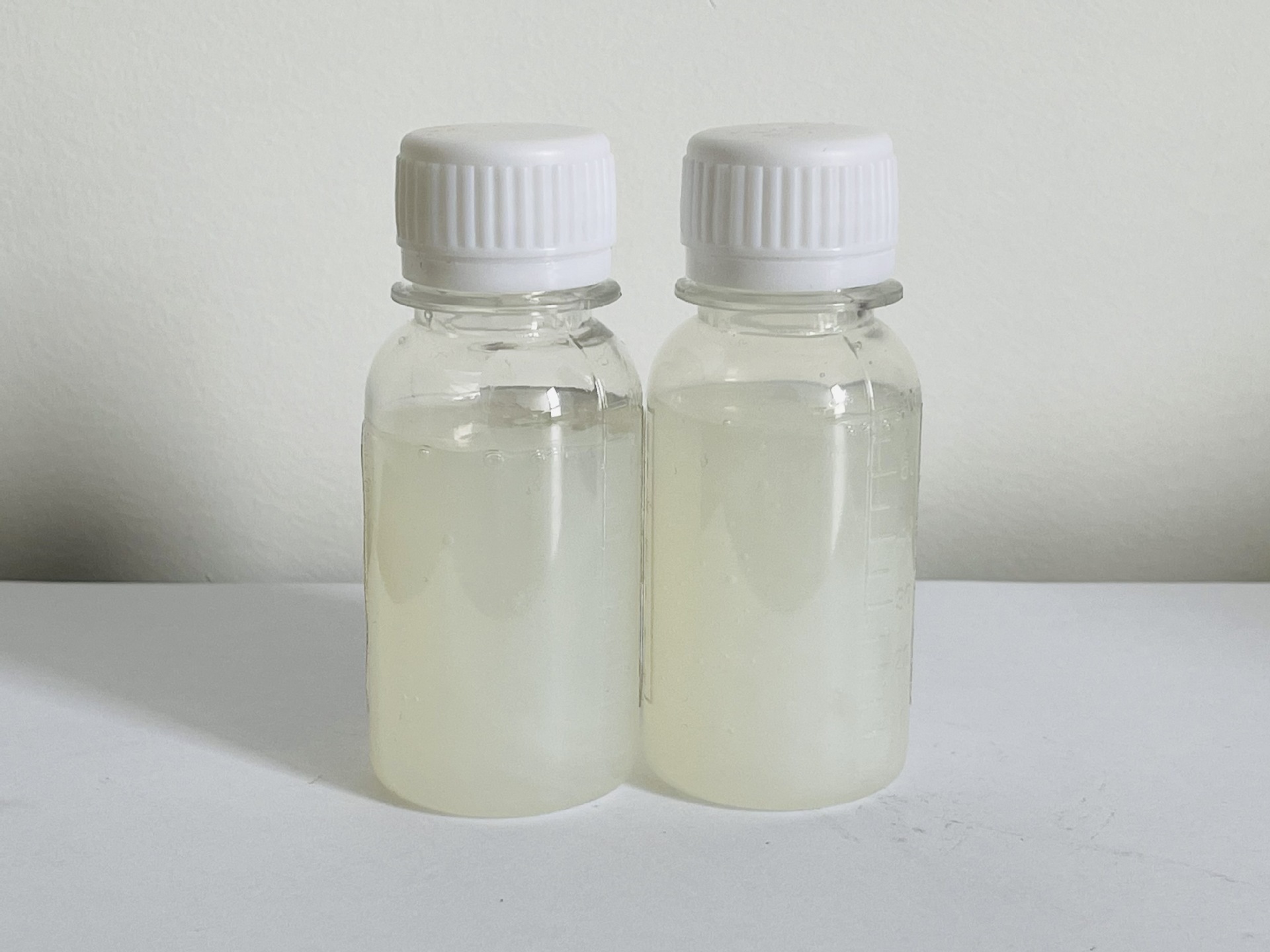 水性聚氨酯触变增稠剂rm-805 类似海明斯299 聚氨酯触变防流挂剂