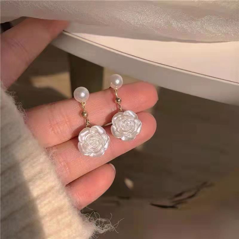 Camellia Earrings 925 Silver Needle Pearl Flower Earrings Niche Design Advanced Earrings for Women 2022 New
