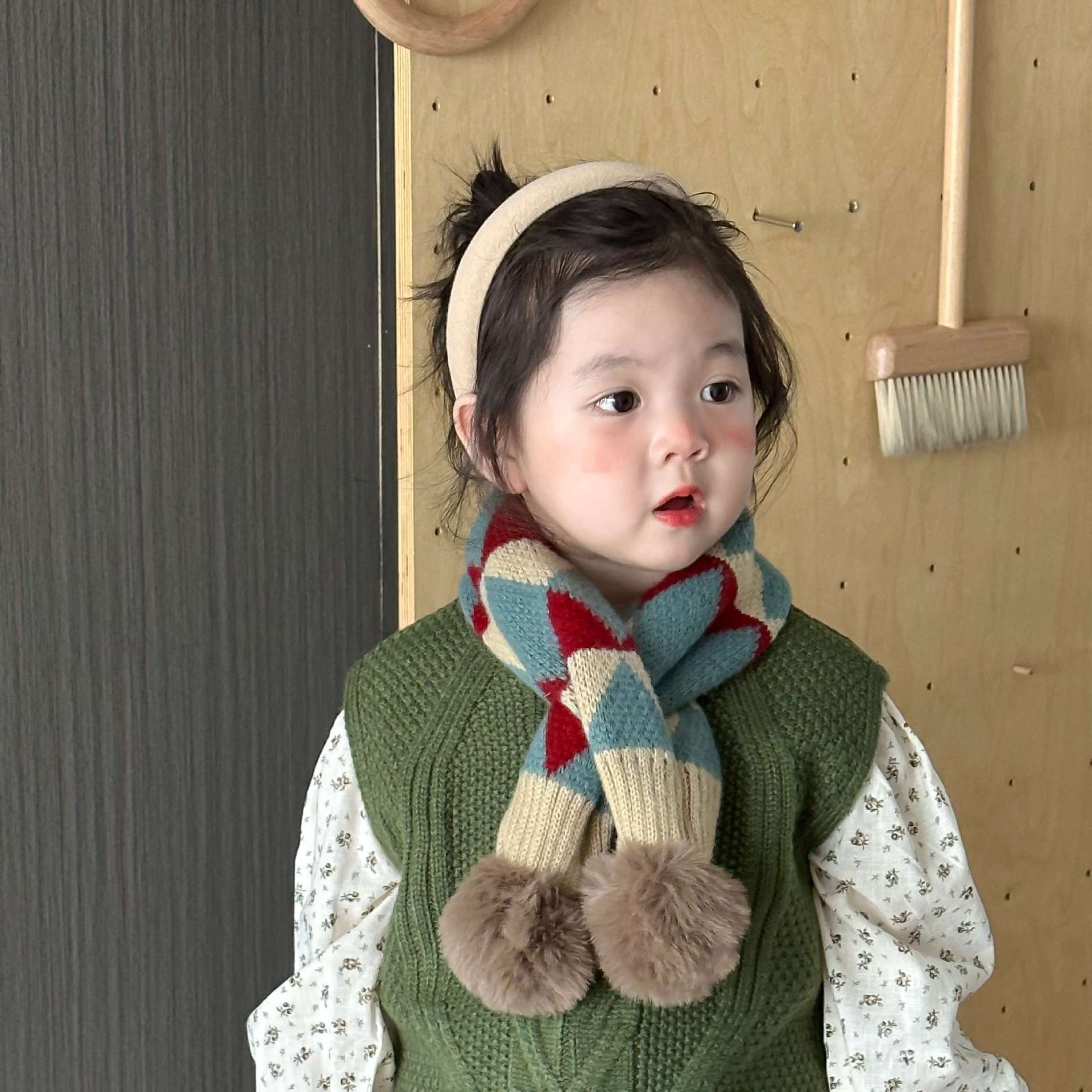Children's Autumn and Winter Korean Warm Scarf Boy Girl Baby Windproof Cute Plush Ball Woolen Thick Scarf Tide
