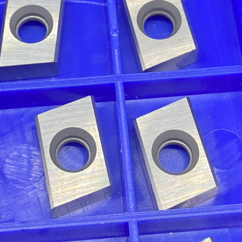 硬质合金可转位立装刀片 cne323三面刃立装铣刀片 槽铣玉米刀粒