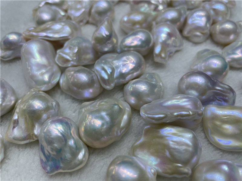 厚实淡水炫彩白色大巴珍珠巴洛克15-25mm裸珠原料称斤批发