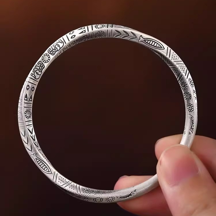 罗泰老银匠999纯银莫比乌斯环手镯男女士款男生足银镯子龙年礼物