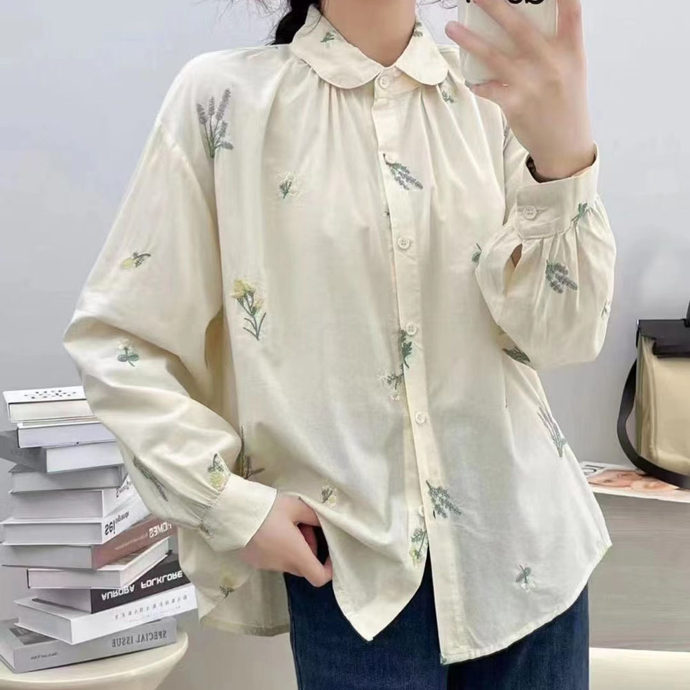 新款翻领刺绣小花单排扣宽松长袖衬衫女甜美减龄内搭上衣衬衣