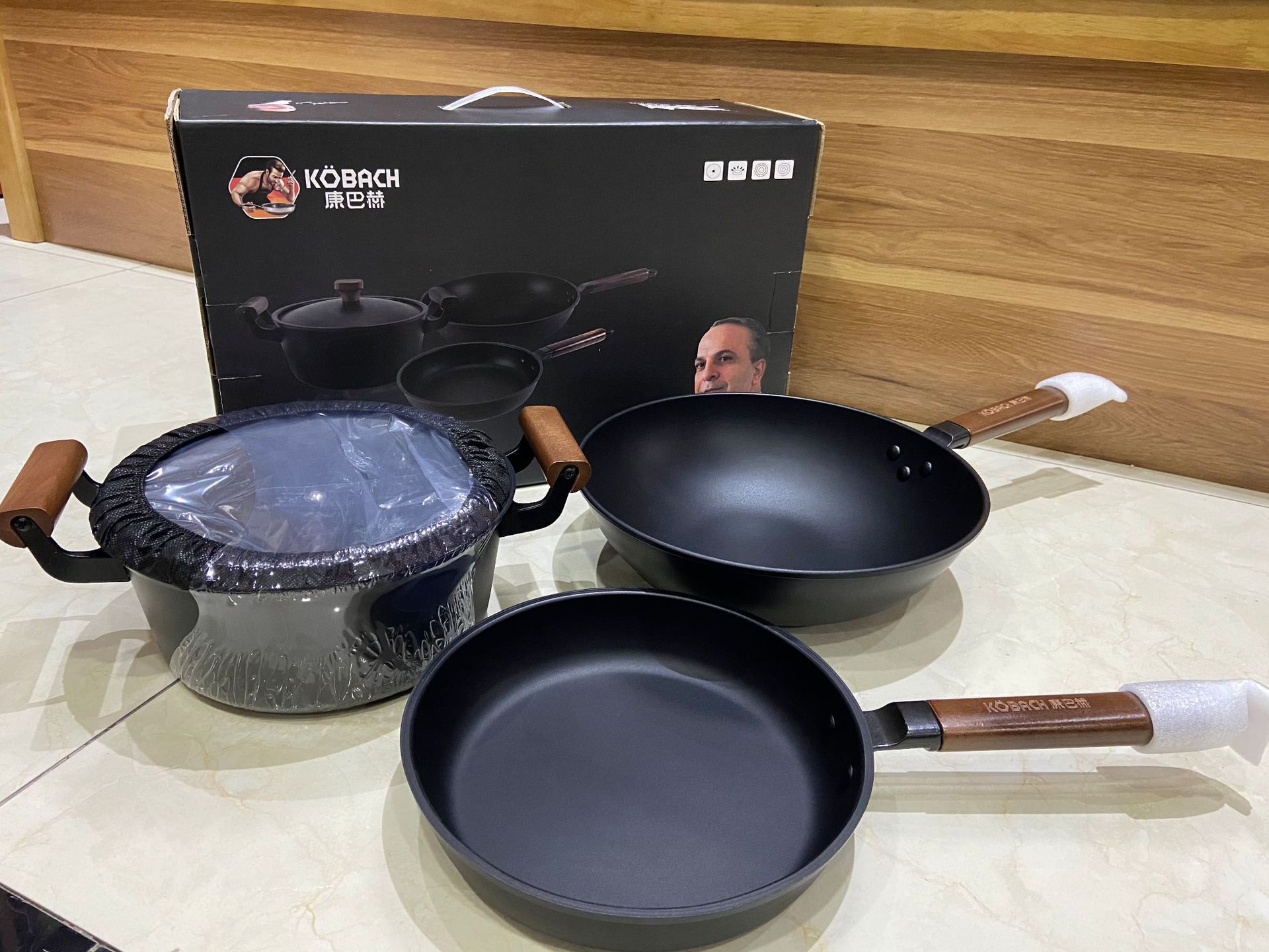 康巴赫传统老铁锅三件套