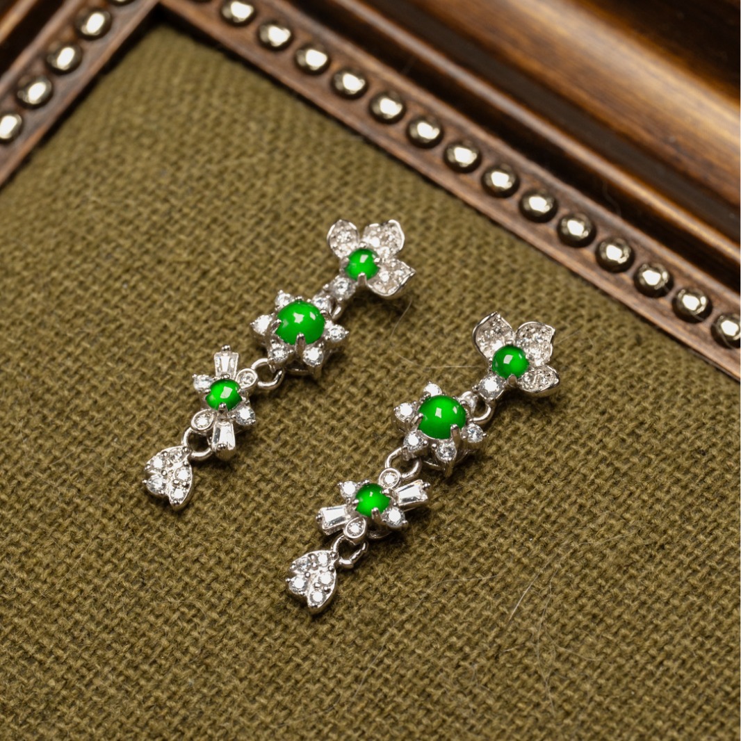 蛋面耳坠高级感轻奢翡翠耳坠绿颜色银镶危料玉石耳坠女款小众设计