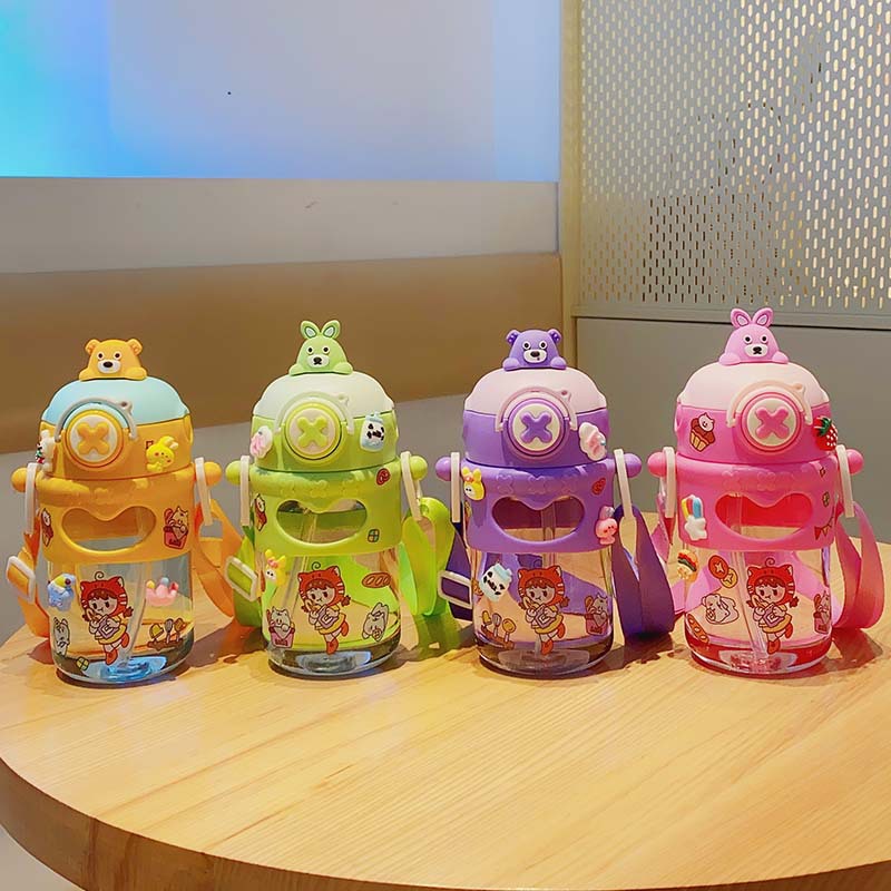 High Quality New Children Cartoon Cute Plastic Cup Unisex Good-looking with Rope Handle Cup with Straw