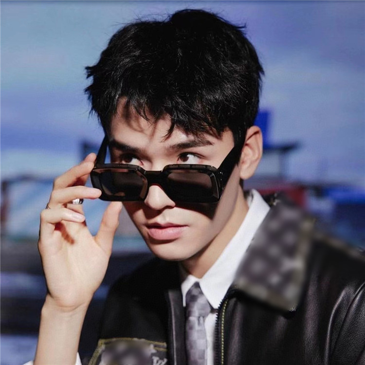 走秀新款时尚个性方框墨镜男 明星龚俊小红书同款潮流太阳眼z1591