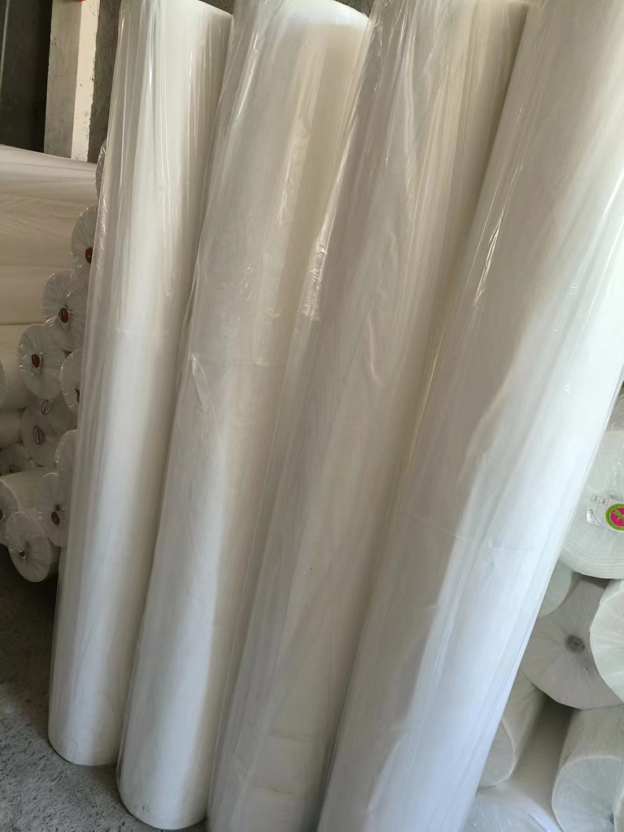 水溶纸电脑绣花汕头工厂,潮湿天花型不易走位,大量现货-阿里巴巴