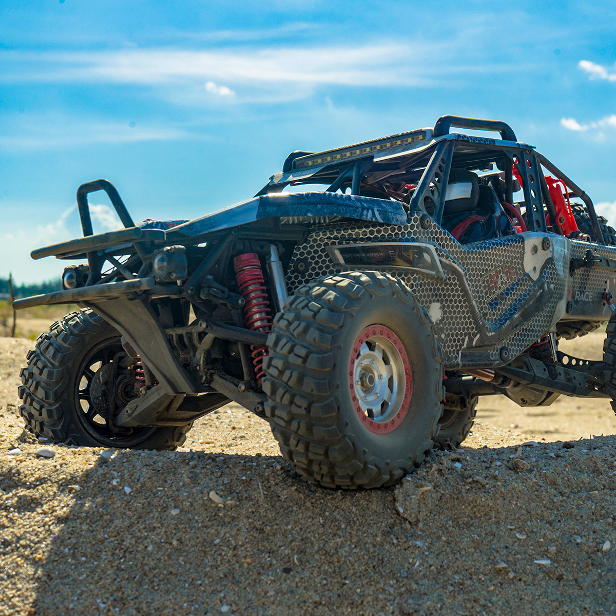 新1:10遥控模型车高速rc越野车沙漠卡3s电动sg-1001金属底盘无刷