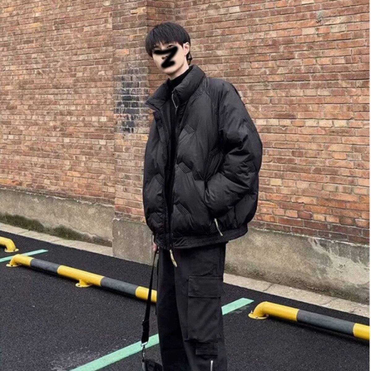 纯黑色短款棉服男生高级感冬季韩系穿搭外套飞行员夹克面包服上衣