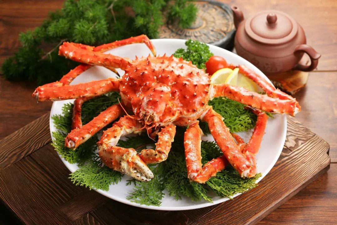 冰鲜帝王蟹海鲜水产新鲜长脚蟹海蟹特大螃蟹酒店自助餐供应皇帝蟹