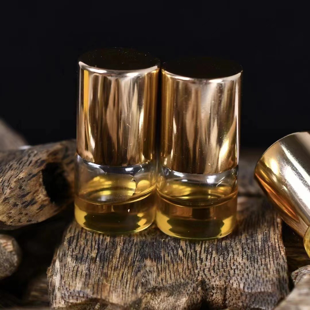 奇楠沉香精油1克装惠州绿棋楠沉香香水超临界萃取无稀释香味浓郁