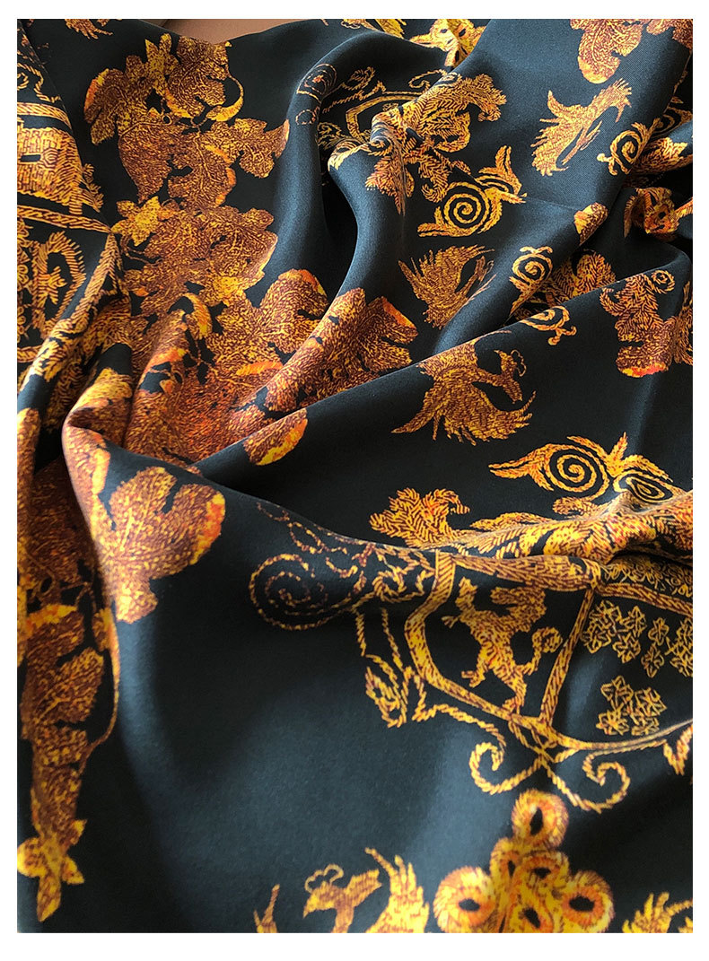 春季新品黑金凤凰图案真丝大方巾砂洗斜纹绸桑蚕丝丝巾女高档披肩