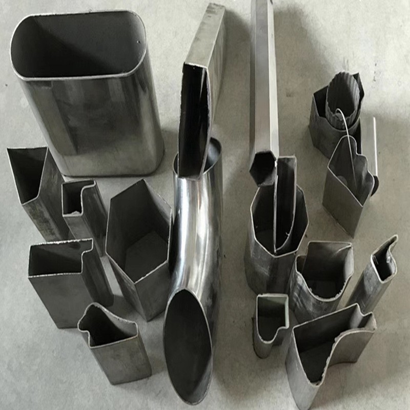 东莞生产各类半圆平椭圆梯形等异形q195光亮可折弯伸缩材质铁管