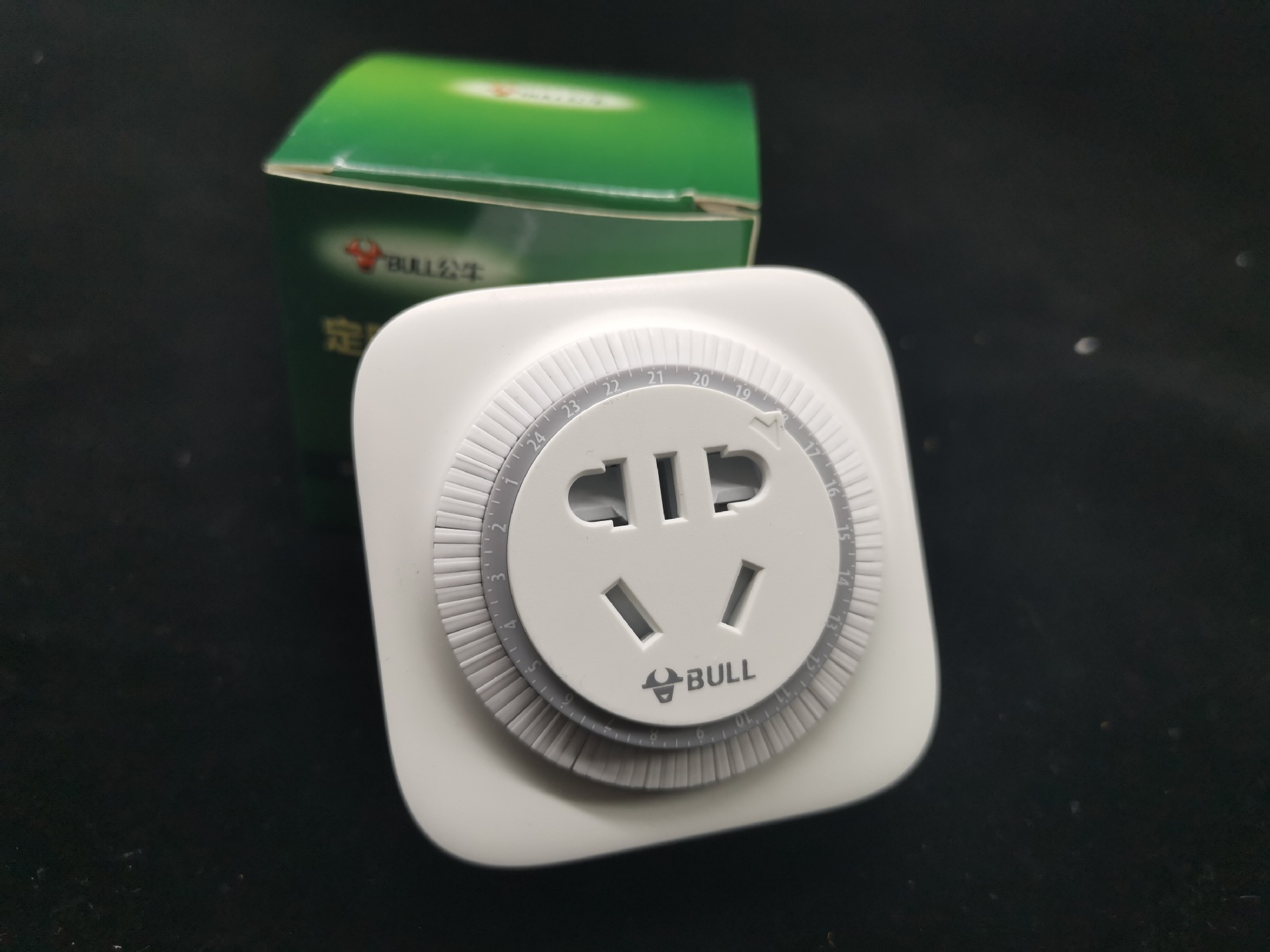 公牛定时器插座机械gnd2插座转换器10a定时器