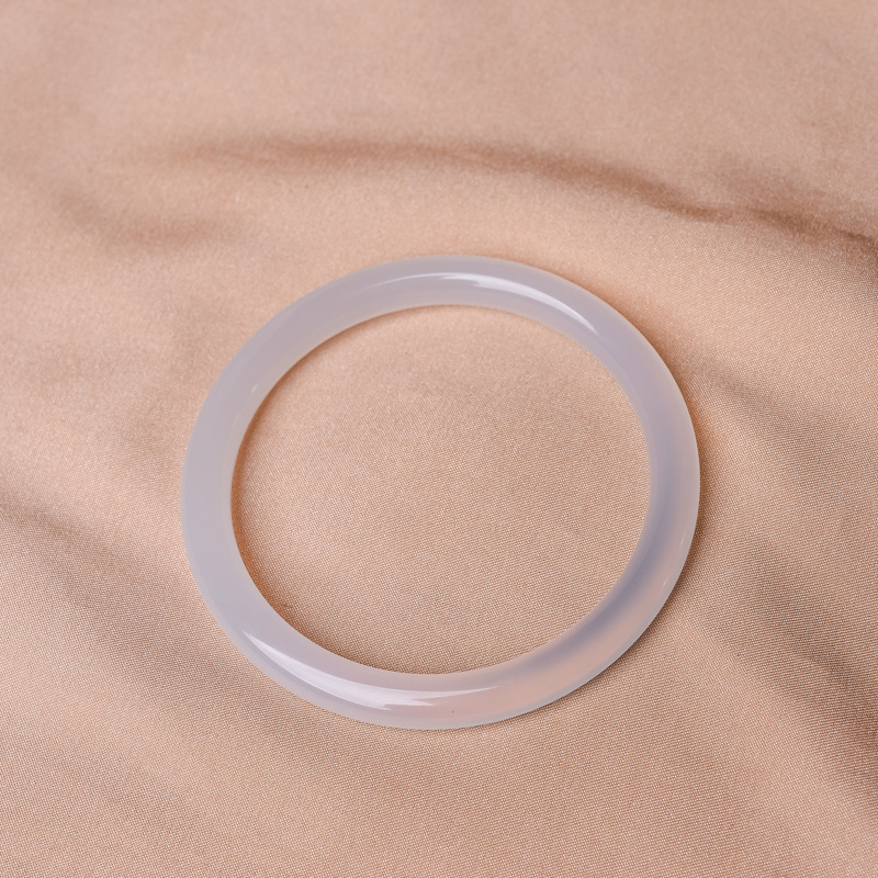 6毫米巴西高冰白玉髓手镯圆条白玛瑙美人镯女款饰品一件代发