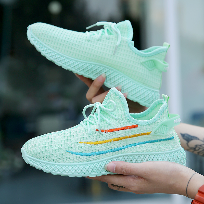 2021 New Flyknit Casual Shoes Women's Summer Breathable Mesh Surface Shoes Low-Top Soft Bottom Fashion Sports Flat Pumps