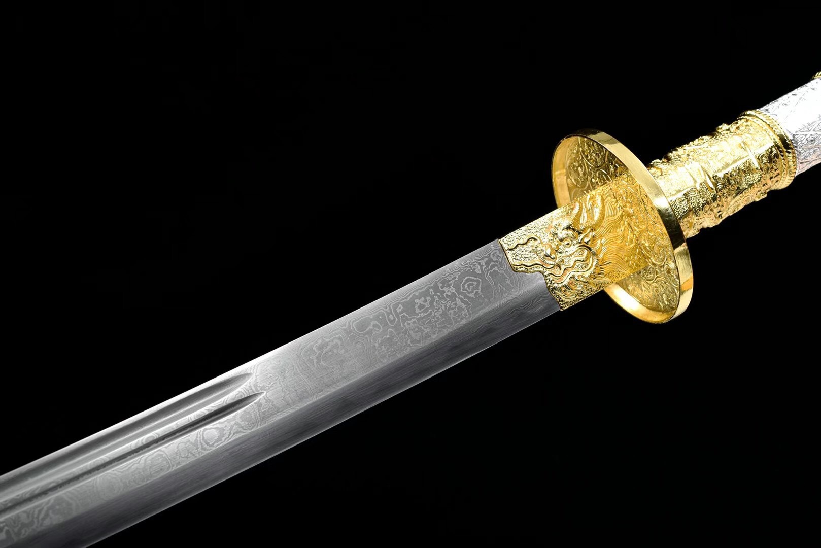 厂家批发龙泉市刀剑 实木包皮花纹钢烧刃 中式传统练习一体长刀