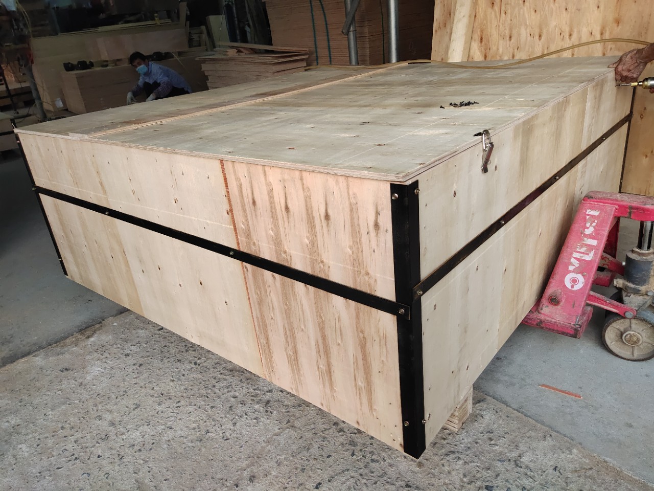 铁皮包边木箱胶合板包装木箱普通木箱-阿里巴巴