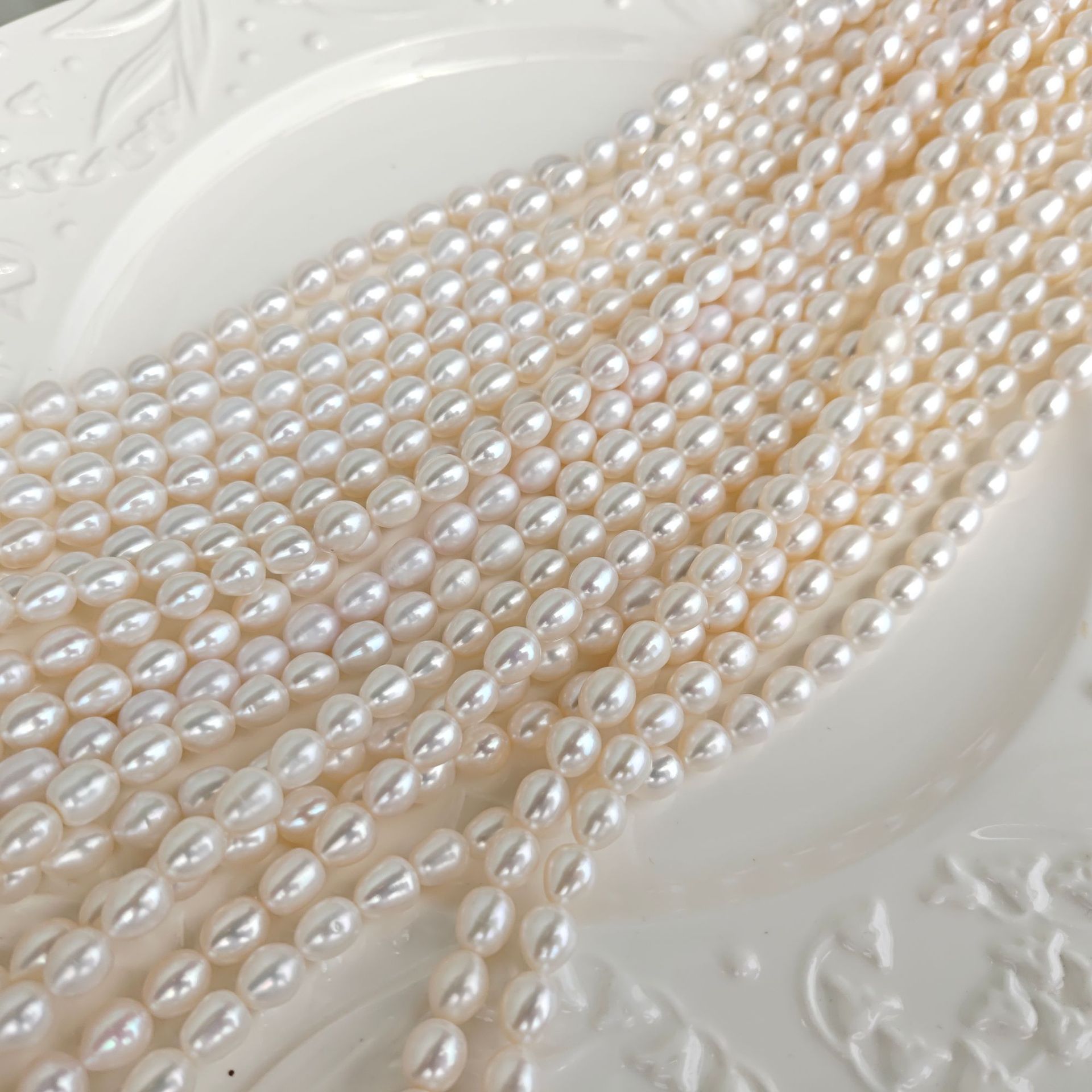 天然淡水珍珠8-9mm大米珠串链椭圆形皮光白亮半成品diy项链-阿里巴巴