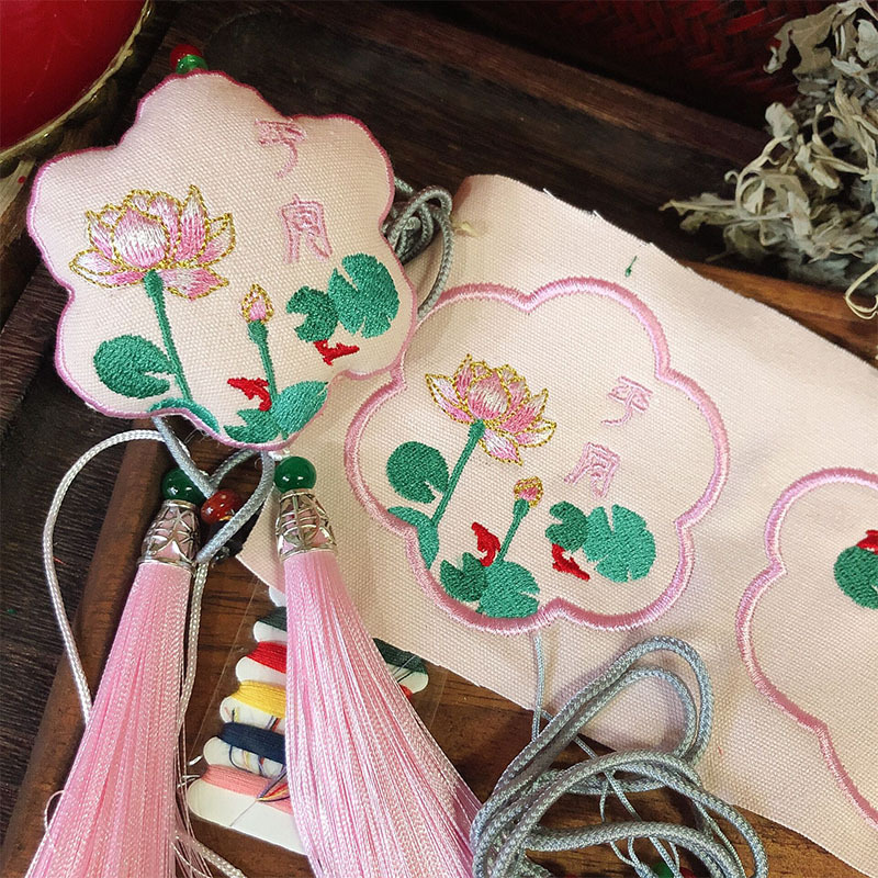 梵椿中国风刺绣香囊四季之夏至莲花绣花荷包手工香包diy材料包