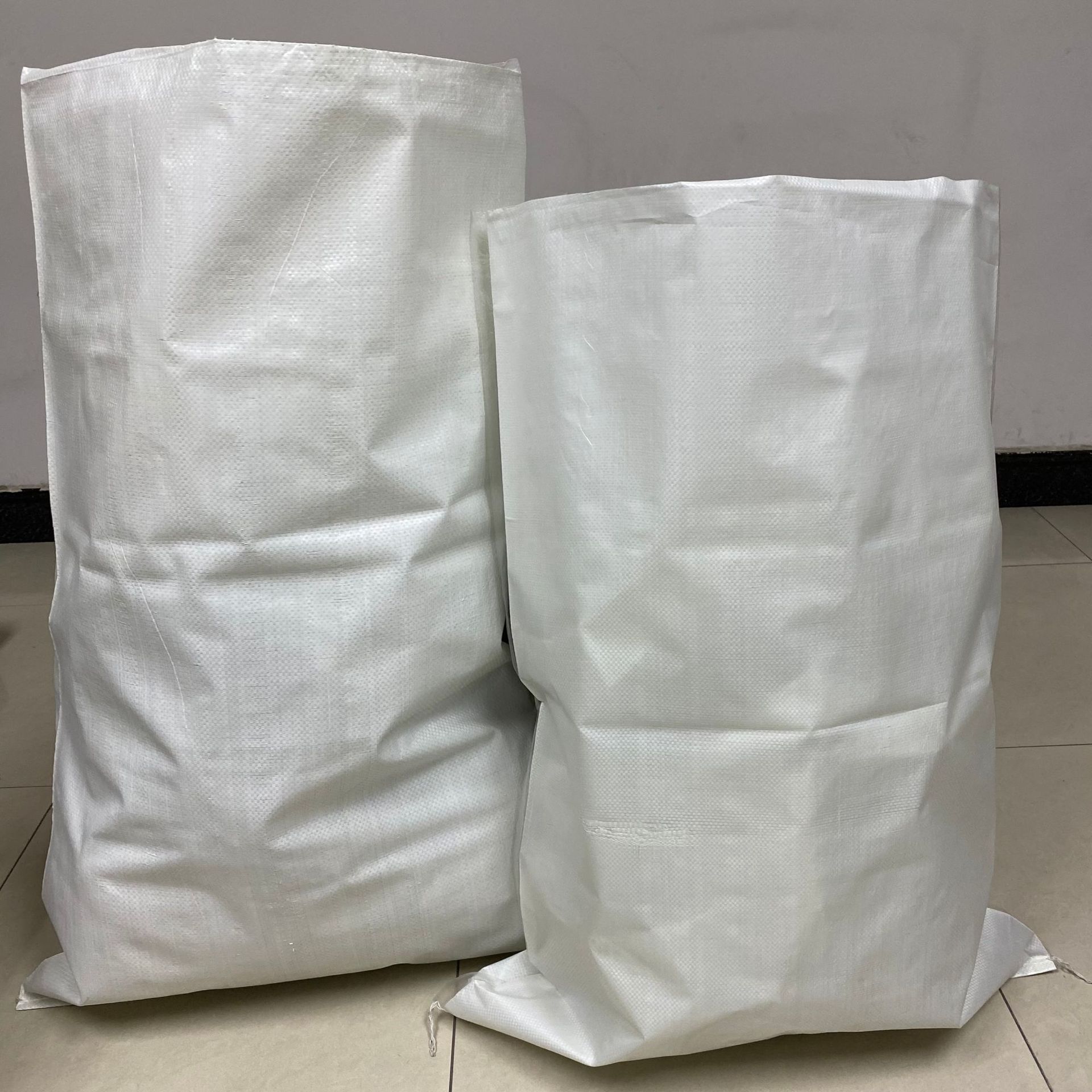 东莞袋王白色编织袋物流包装袋搬家行李袋大容量塑料编织打包袋