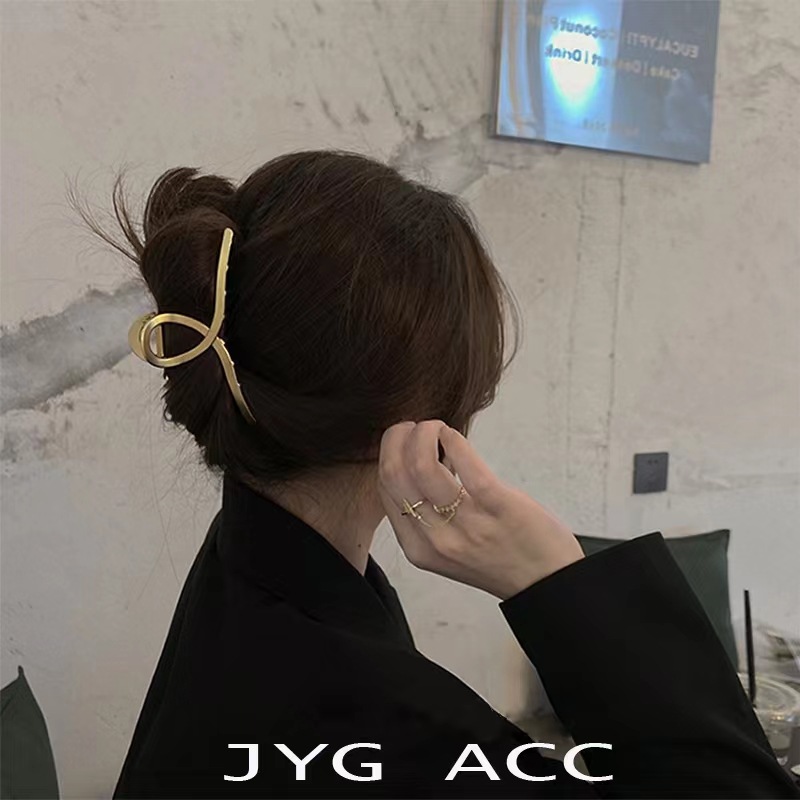 High-Grade Metal Hair Jaw Clip Women's Summer Large Back Head Shark Clip Niche Barrettes New Clip Hairware Hairpin