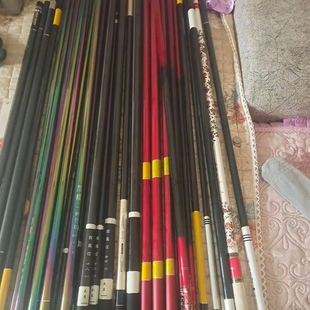 厂家处理库存鱼竿19钓28钓37钓鱼竿鲫鱼竿手杆保证质量颜色随机