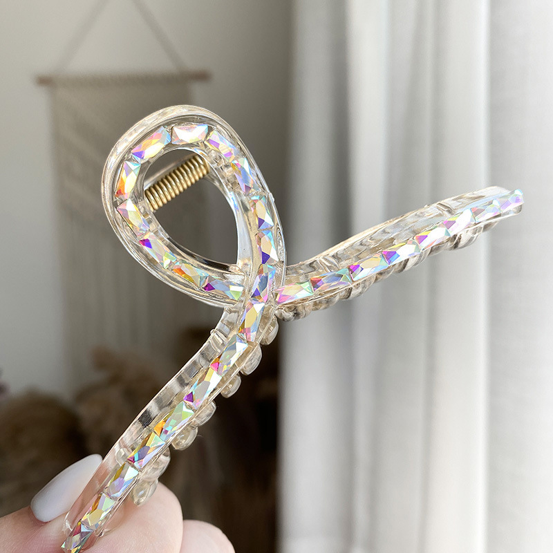 大号金属交叉抓夹洗澡盘发鲨鱼夹女式后脑勺蝴蝶吊坠合金发夹网红