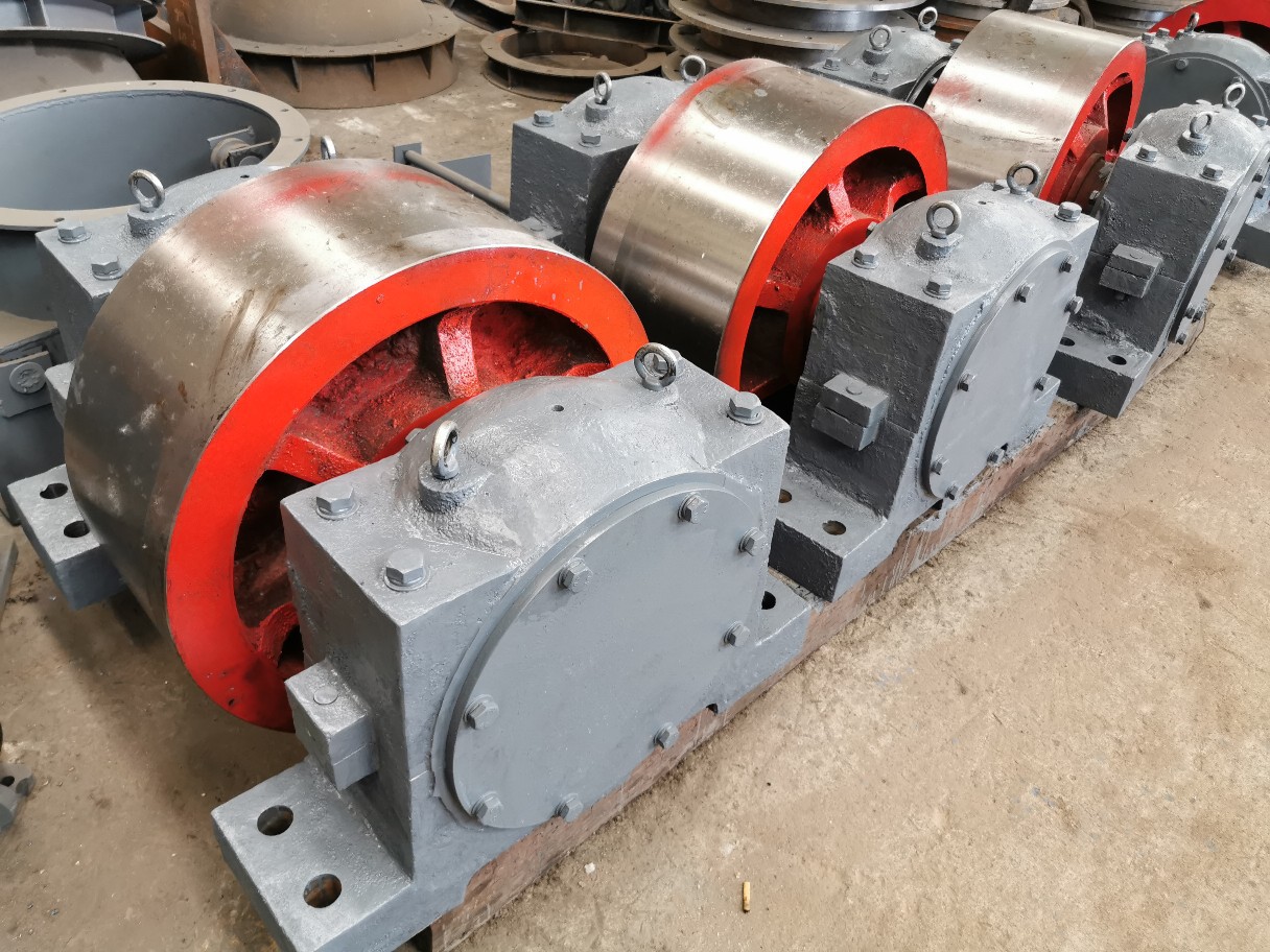 28米河沙回转窑拖轮托轮轴烘干机配件