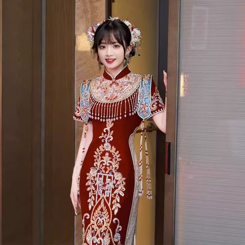 订婚礼裙高级轻奢新中式小个子礼服新款旗袍红色新娘结婚敬酒婚服