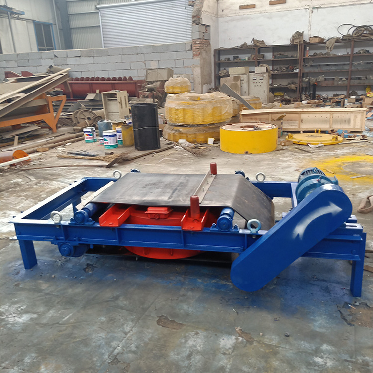 内蒙永磁除铁器 rcyb悬挂式永磁除铁器可定制加工磁性强 除铁器-报价