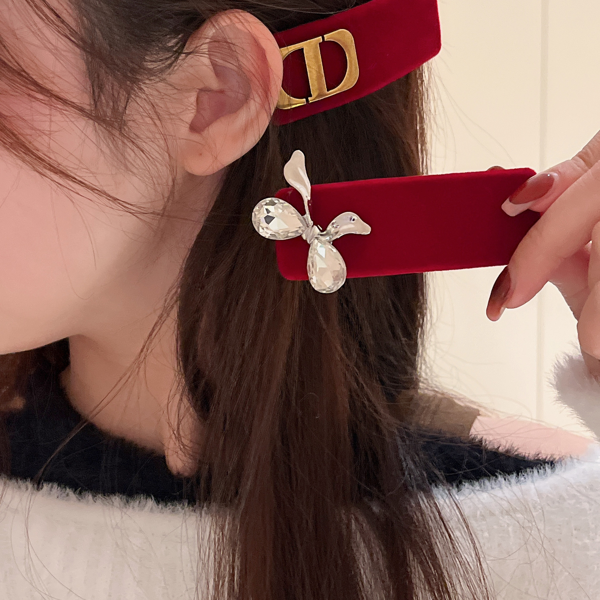 过年佩戴~丝绒红色珍珠小香风女边夹发夹头饰bb夹发饰发卡刘海夹