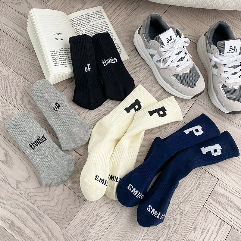 p字母袜子男中筒袜春秋ins潮流百搭网红款情侣中长筒袜吸汗运动袜