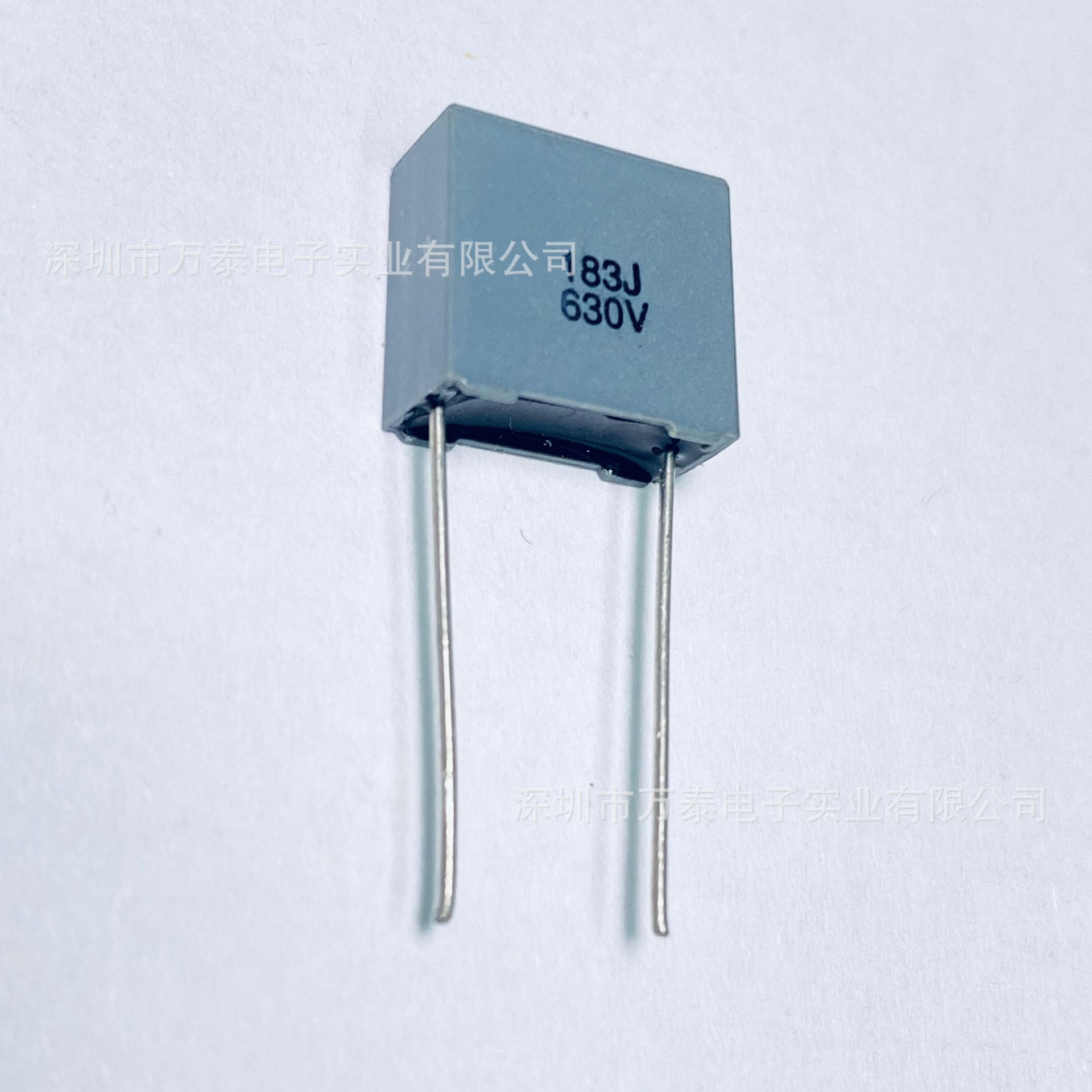 法拉 校正电容630v183j 0.018uf 灰色 盒式 方块电容p=10mm 18nf