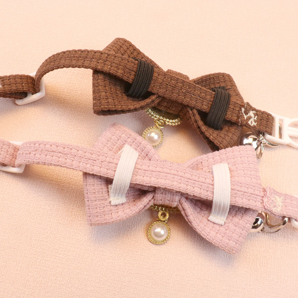 New Waffle Pet Collar Cute Bow Bell Cat Collar Vintage Pearl Pendant Dog Collar Accessories