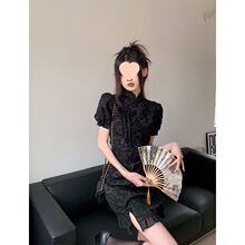 新中式改良旗袍连衣裙女春季2024新款收腰显瘦开叉设计感黑色短裙