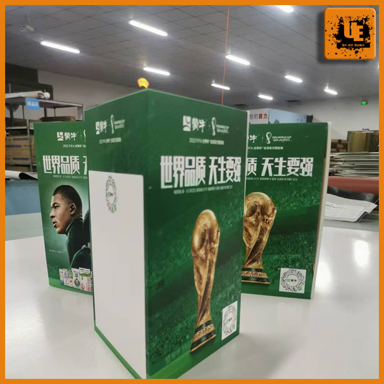 厂家热销 kt板台卡 超市堆头三角牌写真 一件代发 量多免费设计