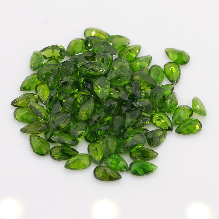 天然俄罗斯透辉石戒面裸石 净体颜色碧绿珠宝首饰主石配石批发