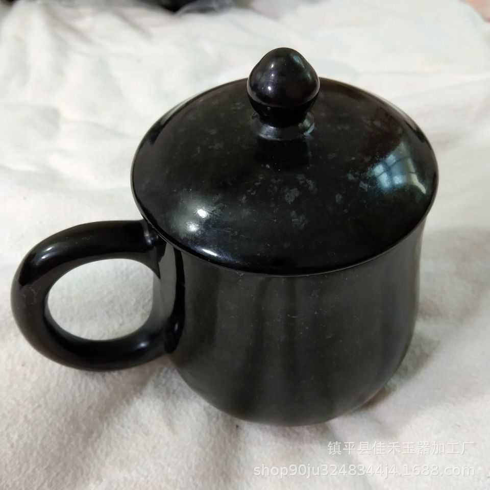 批发 墨玉墨绿玉蛇纹石玉茶杯盖杯咖啡杯茶具陨石水杯定制